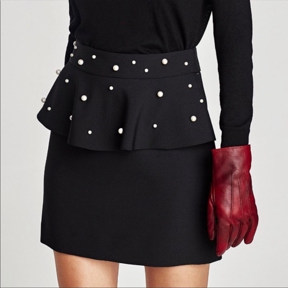 ZARA Black Peplum Faux Pearls Mini Skirt - Picture 8 of 10